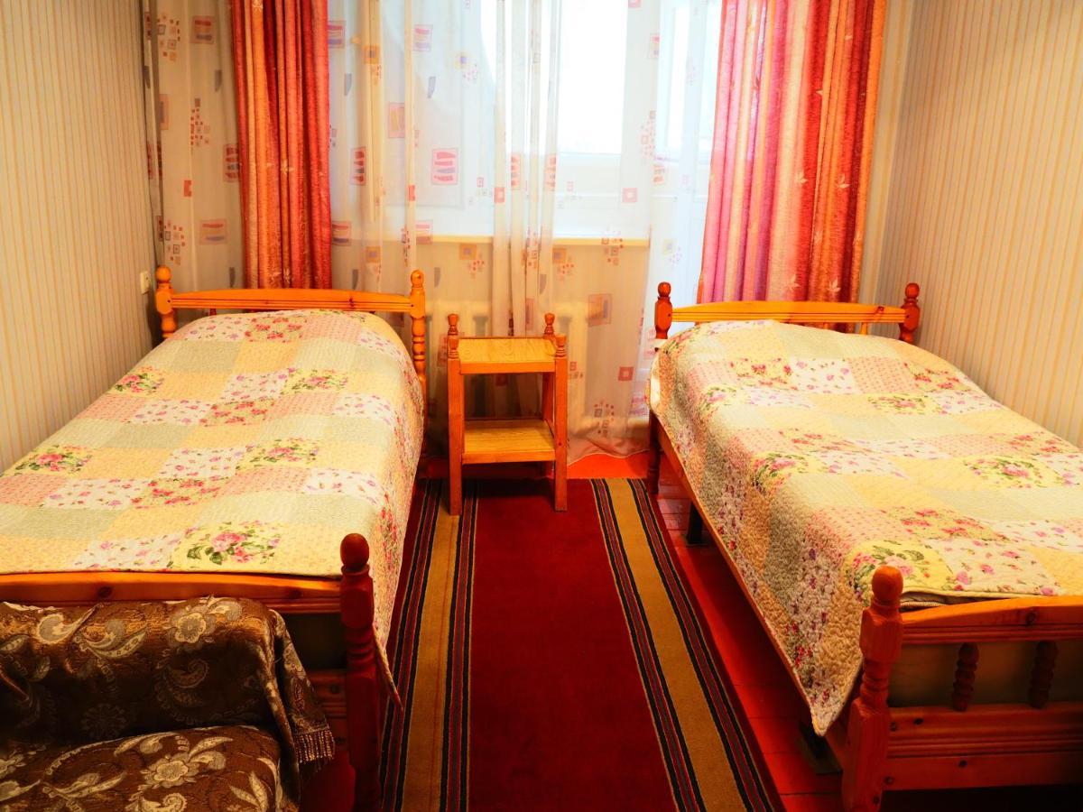 Baktygul Guesthouse Naryn Exterior foto